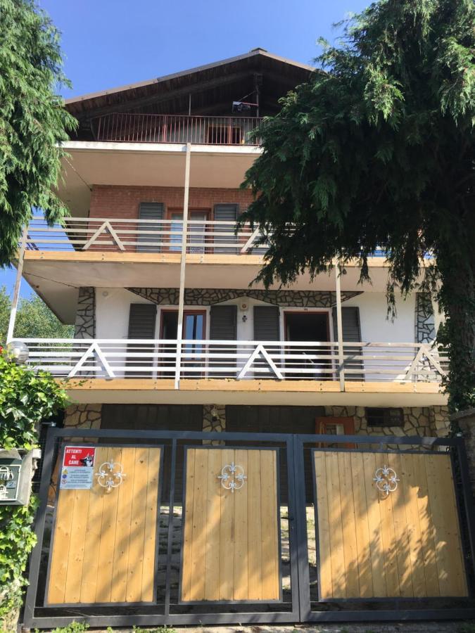 Lo Scoiattolo Bed & Breakfast Giaveno Bagian luar foto